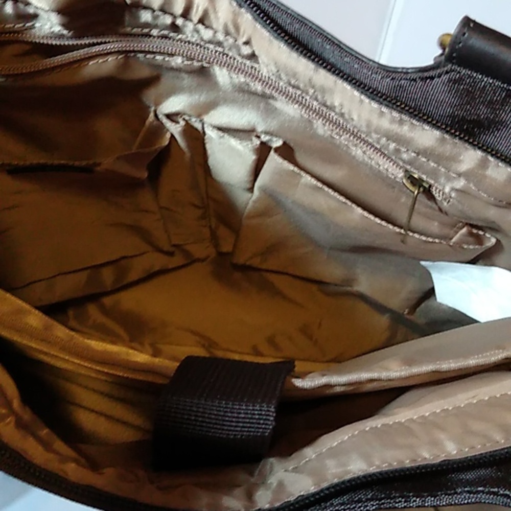 Amazing bag!! - Picture 8 of 10